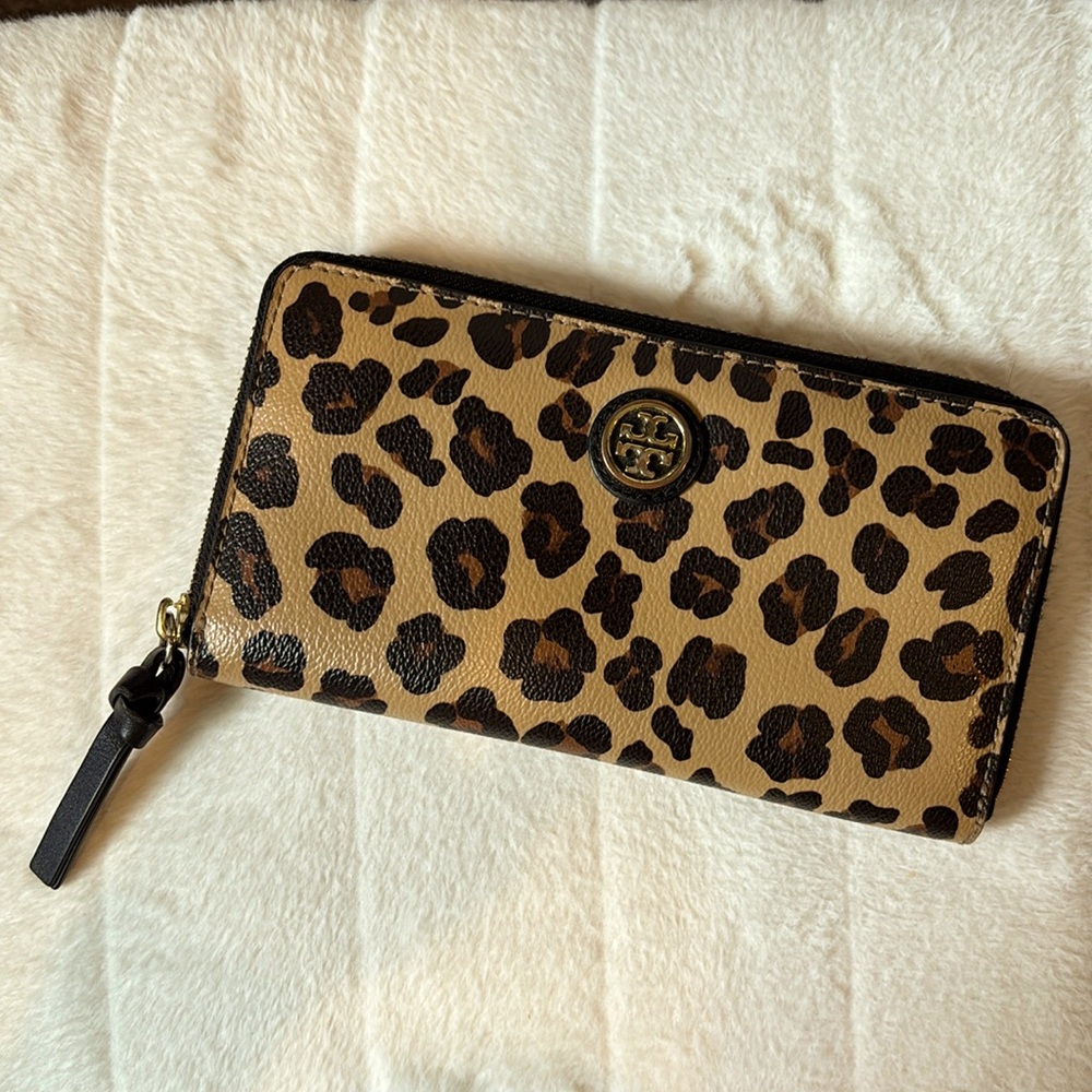 Brand New - Tory Burch Leopard Wallet
